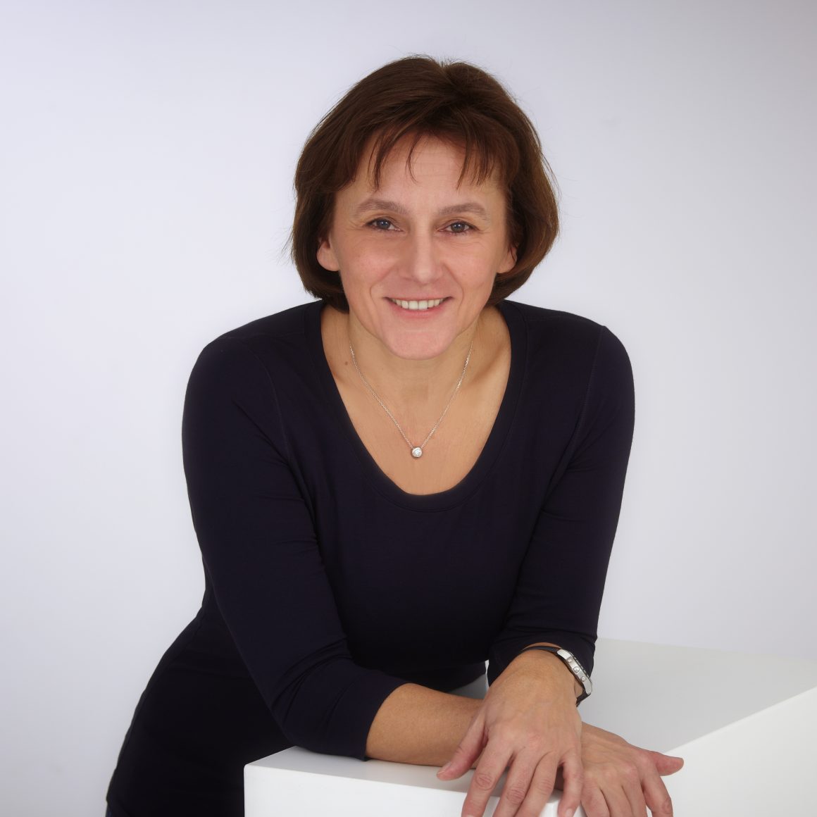 MMag. a Verena Steiner